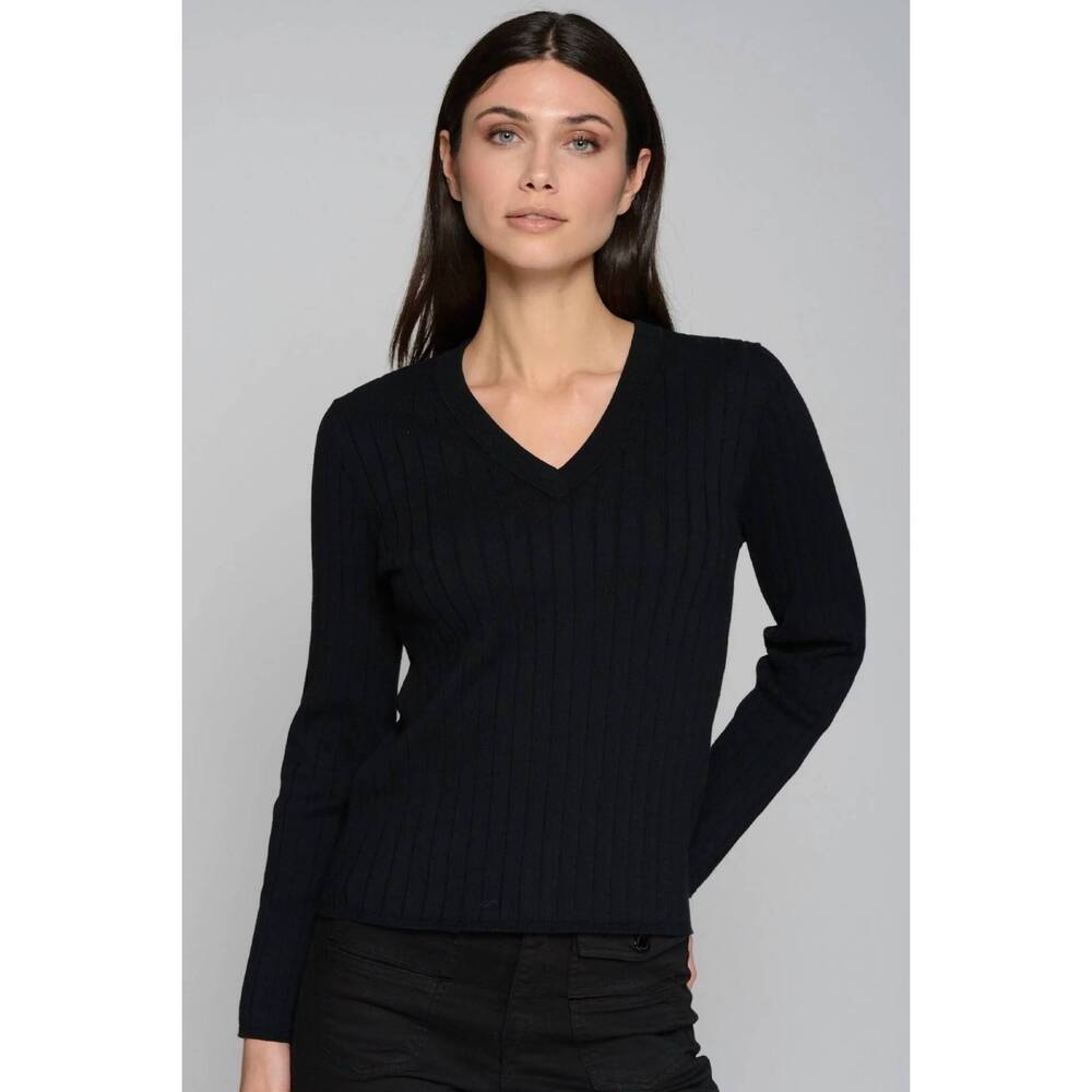 NEW VILAGALLO button sleeve jumper in black
